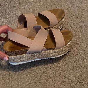 Steve Madden platform sandals